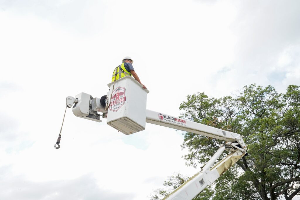 Bucket-Truck-Services